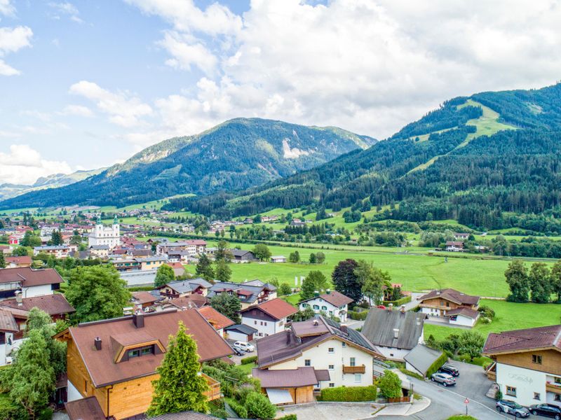 24048714-Ferienwohnung-7-Brixen Im Thale-800x600-1