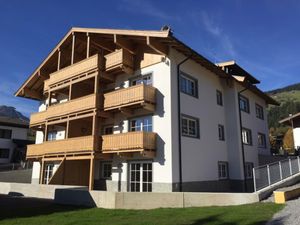 24038609-Ferienwohnung-9-Brixen Im Thale-300x225-0