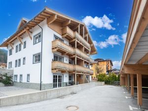 24051592-Ferienwohnung-12-Brixen Im Thale-300x225-1