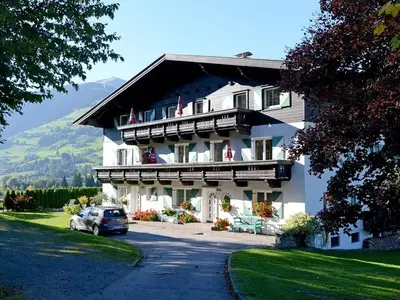 Ferienwohnung für 6 Personen (47 m²) in Brixen Im Thale 3/10