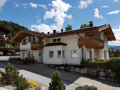 Ferienwohnung für 5 Personen (60 m²) in Brixen Im Thale 2/9