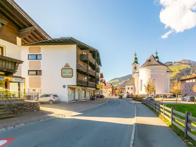 Außenseite Ferienhaus [Sommer]