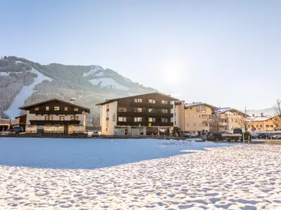 Außenseite Ferienhaus [Winter]