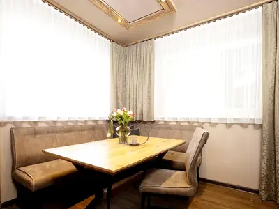 DiningRoom