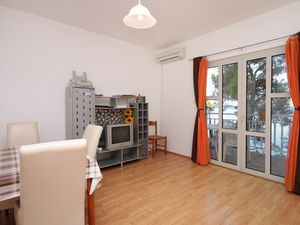 18951487-Ferienwohnung-2-Brna-300x225-3