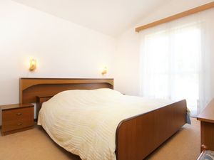 18559799-Ferienwohnung-2-Brna-300x225-5