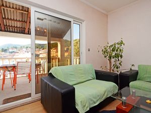 18790151-Ferienwohnung-5-Brna-300x225-2