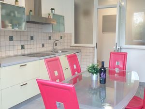 23917119-Ferienwohnung-6-Brna-300x225-4