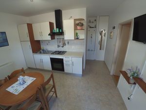 23932297-Ferienwohnung-4-Brna-300x225-3