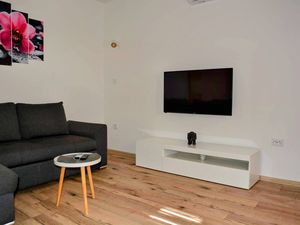 23930870-Ferienwohnung-6-Brna-300x225-2