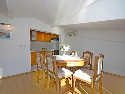 Ferienwohnung für 5 Personen (100 m²) in Brna 9/10
