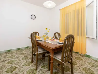 Ferienwohnung für 4 Personen (80 m²) in Brna 6/10