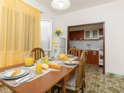 Ferienwohnung für 4 Personen (80 m²) in Brna 9/10