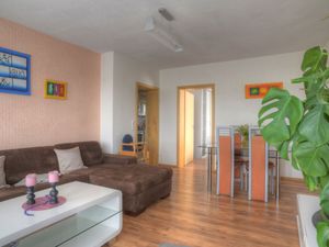 23857714-Ferienwohnung-4-Bromskirchen-300x225-0