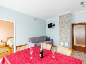 23929924-Ferienwohnung-5-Brseč-300x225-2