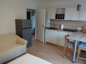 18688384-Ferienwohnung-4-Brseč-300x225-5