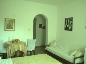 24058094-Ferienwohnung-3-Brsečine-300x225-2