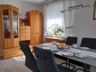 DiningRoom