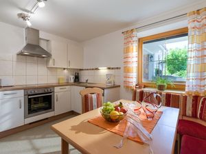 24017430-Ferienwohnung-3-Bruck am Ziller-300x225-1