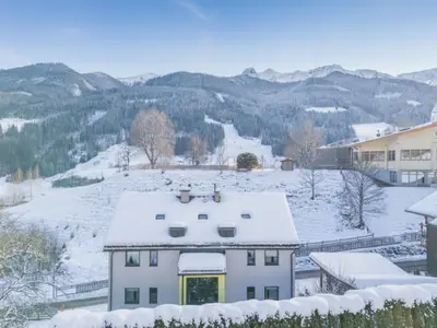 Außenseite Ferienhaus [Winter]