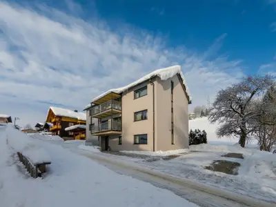 Außenseite Ferienhaus [Winter]