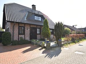 19352707-Ferienwohnung-8-Bruinisse-300x225-2