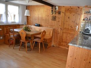 18152429-Ferienwohnung-4-Brunnadern-300x225-1