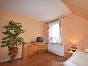 19340165-Ferienwohnung-2-Brusow-300x225-3