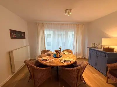 DiningRoom