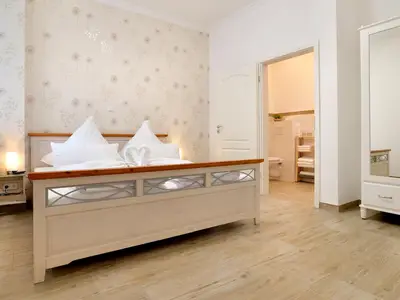 Schlafzimmer Ferienwohnung Klosterstraße