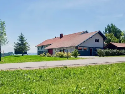 Ferienwohnung für 6 Personen (92 m²) in Buchenberg 1/10