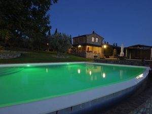 Ferienwohnung für 3 Personen (45 m²) ab 88 € in Bucine
