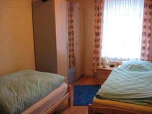 22276855-Ferienwohnung-2-Büdelsdorf-300x225-3