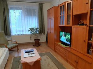 17922866-Ferienwohnung-4-Bük-300x225-2