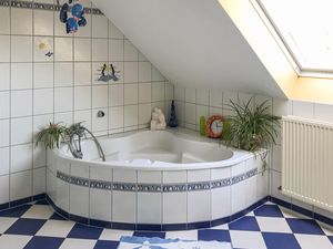 23744854-Ferienwohnung-5-Büllingen-300x225-5