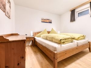 23480589-Ferienwohnung-5-Bürserberg-300x225-3