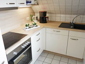 18138964-Ferienwohnung-2-Büsum-300x225-3