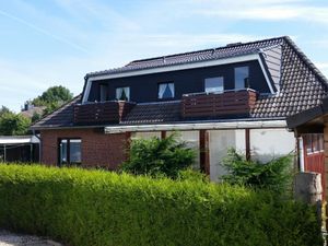 22421663-Ferienwohnung-2-Büsum-300x225-0