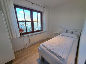 18587388-Ferienwohnung-3-Büsum-300x225-4