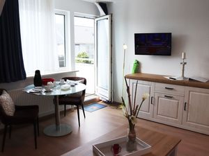 23882965-Ferienwohnung-2-Büsum-300x225-4