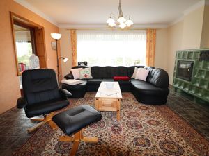 23882968-Ferienwohnung-6-Büsum-300x225-1