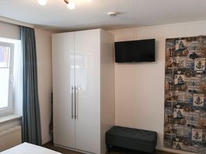 23871672-Ferienwohnung-2-Büsum-300x225-4