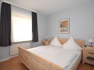 23871734-Ferienwohnung-2-Büsum-300x225-1