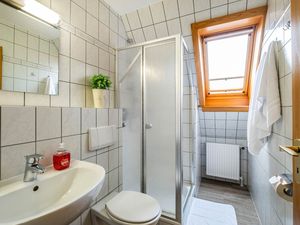 23871760-Ferienwohnung-2-Büsum-300x225-5