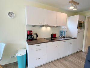 23883677-Ferienwohnung-2-Büsum-300x225-5