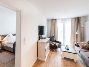 23873074-Ferienwohnung-2-Büsum-300x225-4