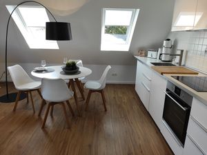 23965329-Ferienwohnung-2-Büsum-300x225-2