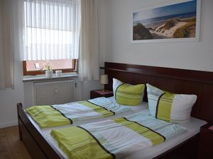 23658807-Ferienwohnung-3-Büsum-300x225-2