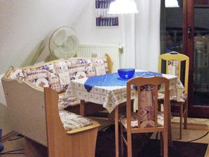 19004971-Ferienwohnung-4-Büsum-300x225-2