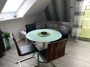 1655966-Ferienwohnung-2-Büsum-300x225-4